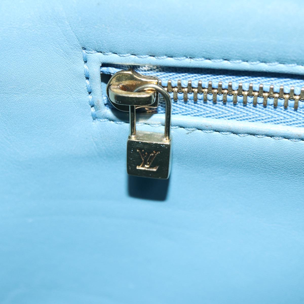 LOUIS VUITTON Monogram Vernis Houston Hand Bag Baby Blue M91005 LV bs15920
