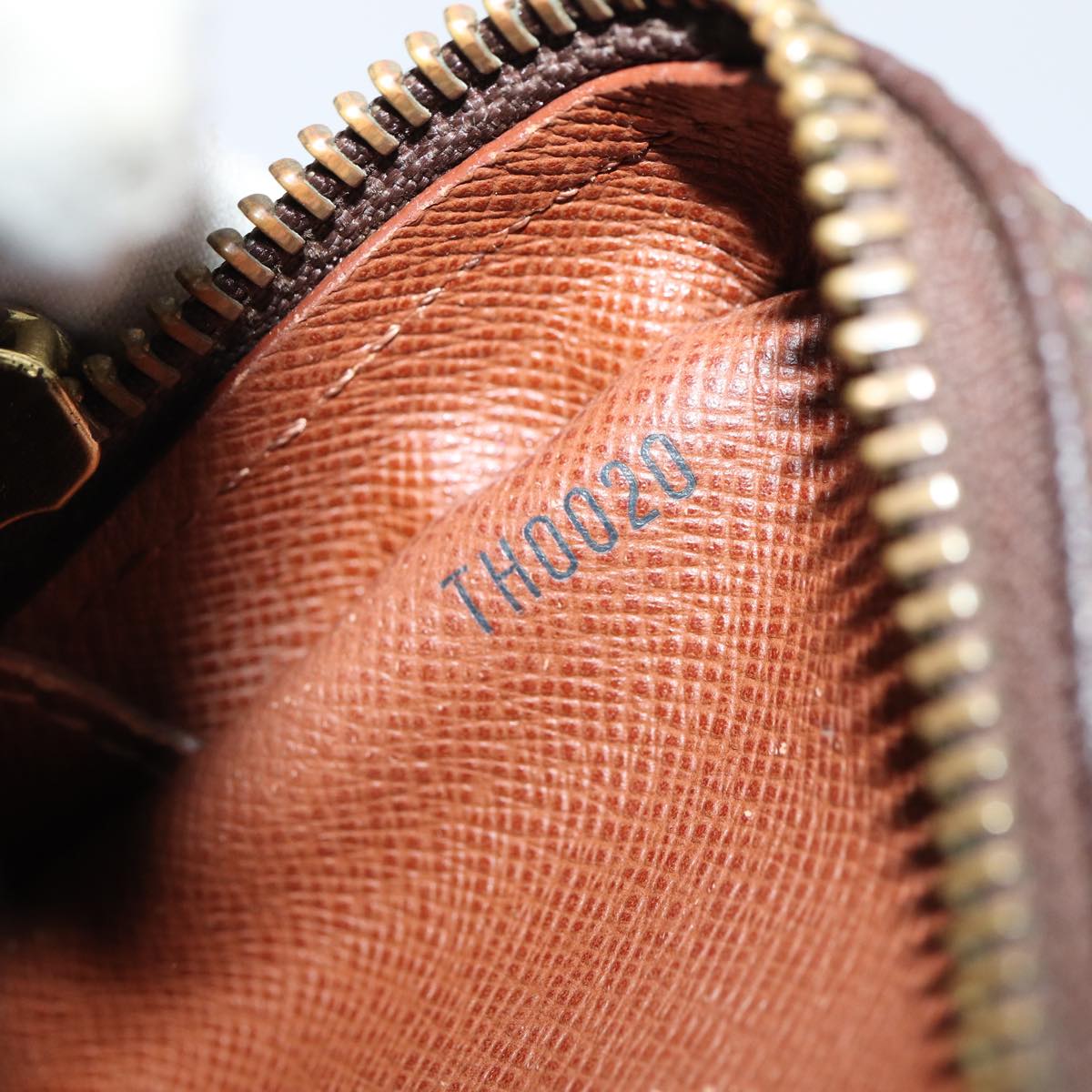 LOUIS VUITTON Monogram Amazon Shoulder Bag M45236 LV bs15961