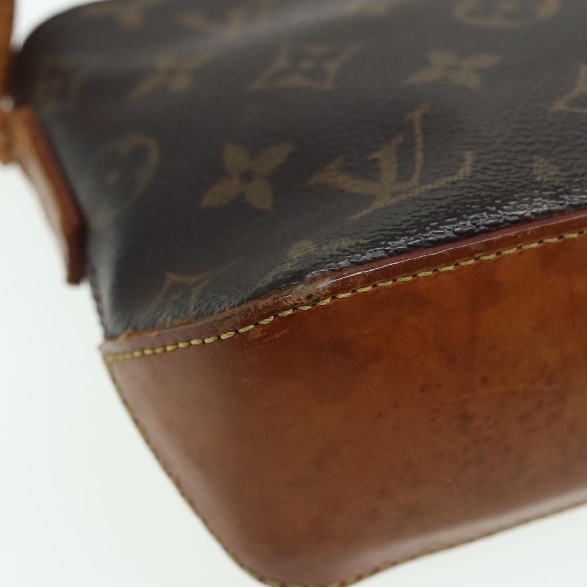 LOUIS VUITTON Monogram Trotteur Shoulder Bag M51240 LV bs15983