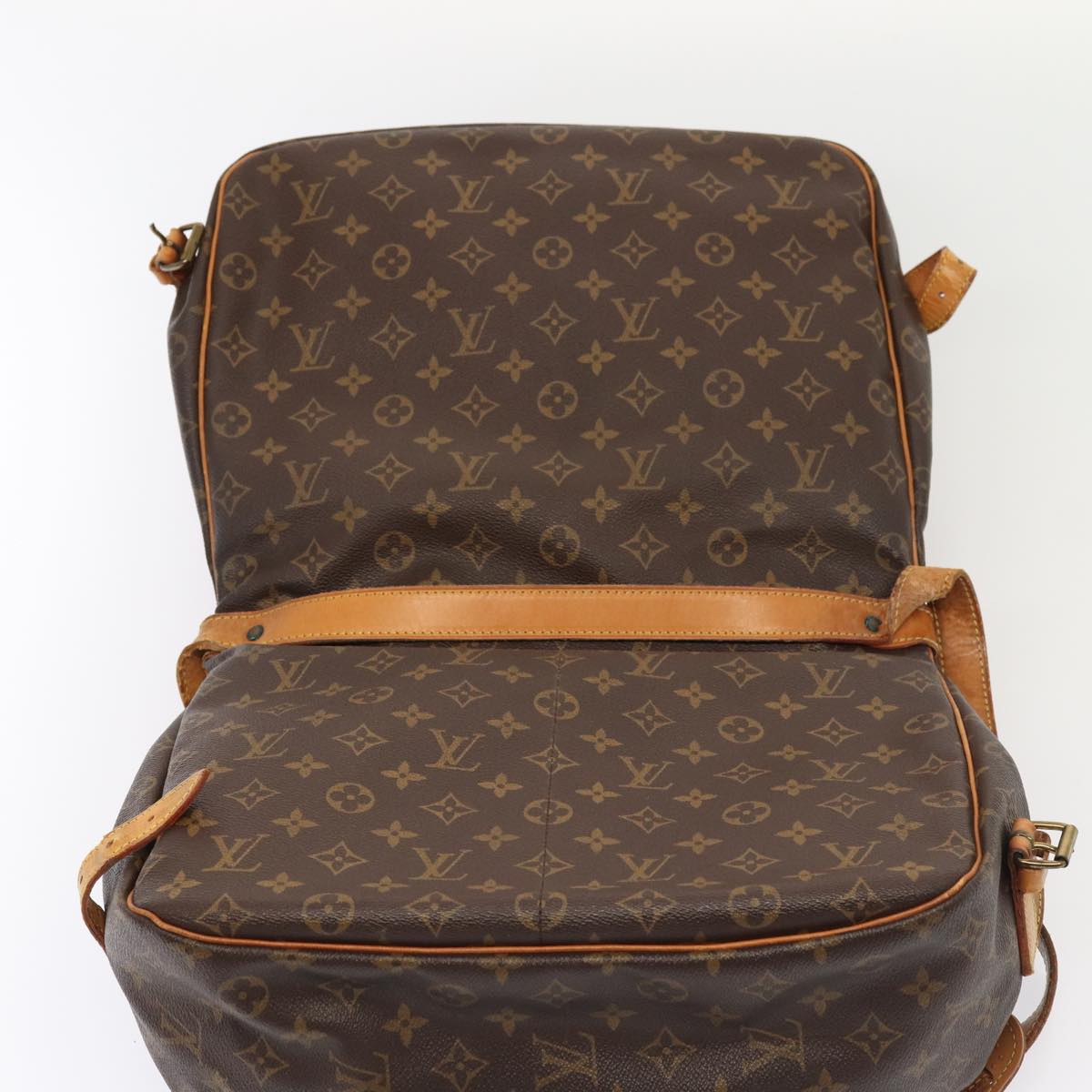 LOUIS VUITTON Monogram Saumur 35 Shoulder Bag M42254 LV bs16127