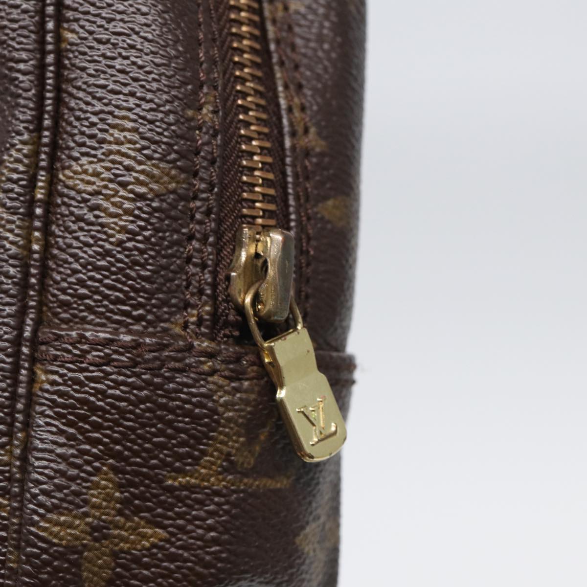 LOUIS VUITTON Monogram Trousse Toilette 23 Clutch Bag M47524 LV bs16450