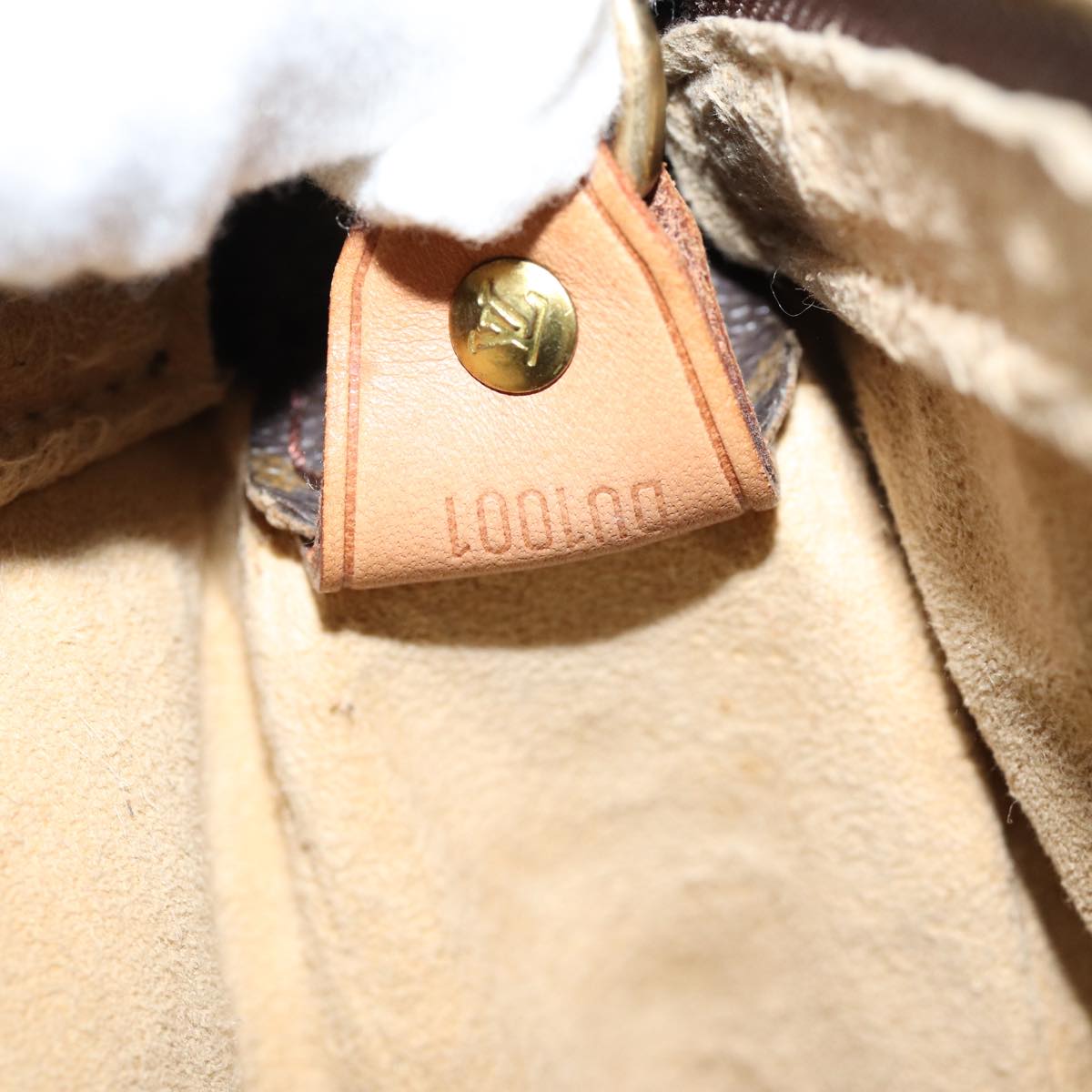 LOUIS VUITTON Monogram Looping GM Shoulder Bag M51145 LV bs16530