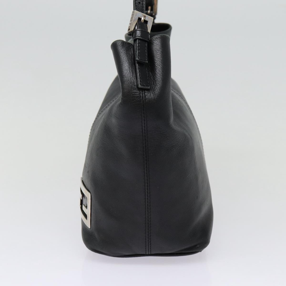 Luxury Fendi Hand Bag Leather Black Silverbs17042