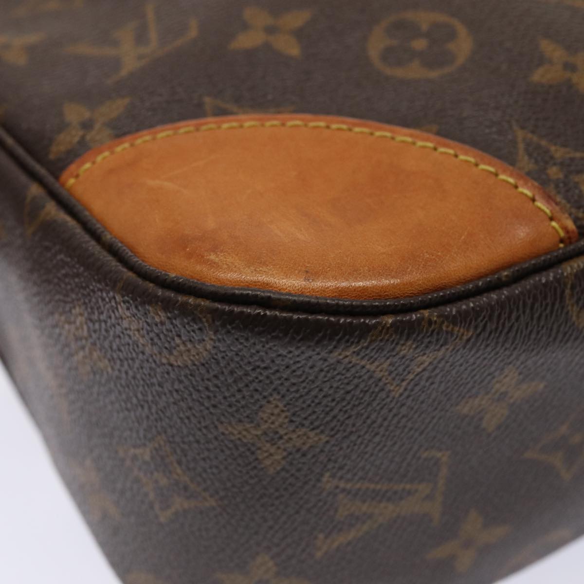 LOUIS VUITTON Monogram Boulogne 30 Shoulder Bag M51265 LV bs17263