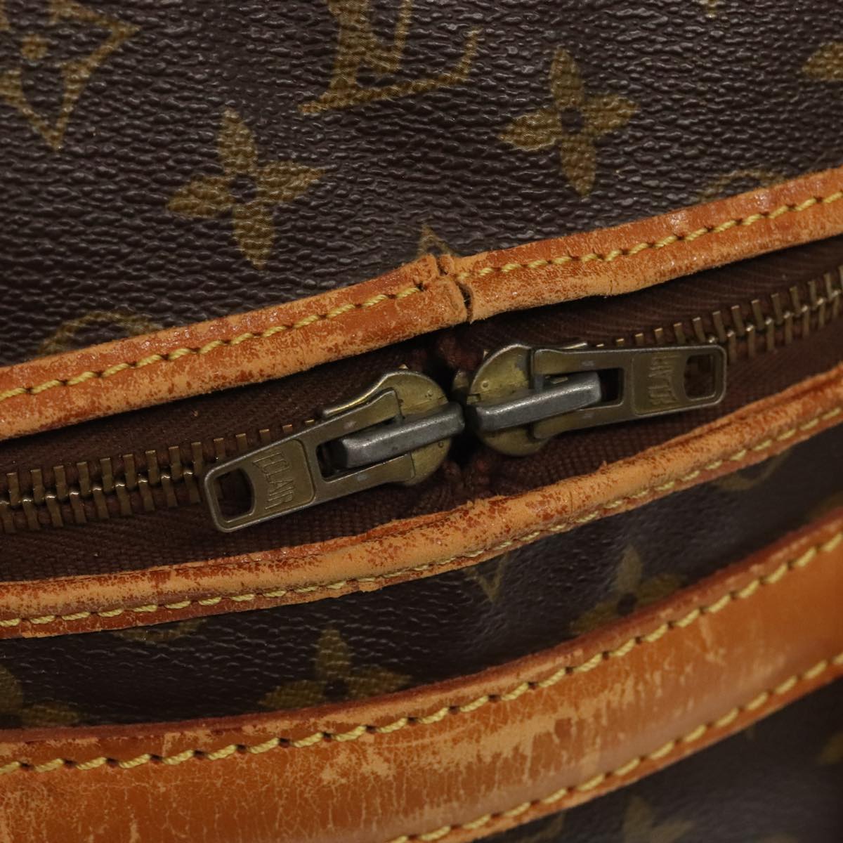 LOUIS VUITTON Monogram Sac Chasseur 55 Boston Bag M41922 LV bs17372
