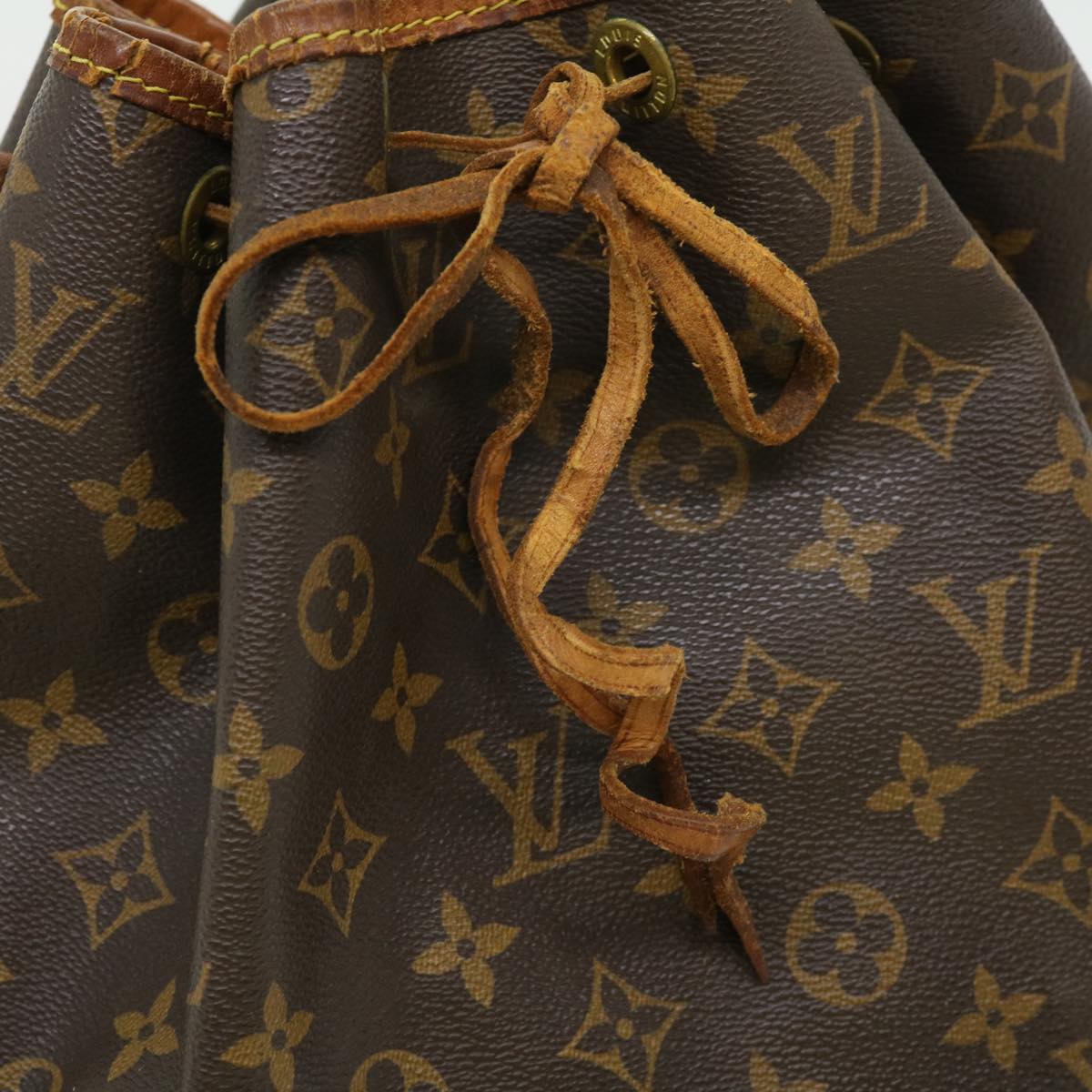 LOUIS VUITTON Monogram Noe Shoulder Bag M42224 LV bs1746