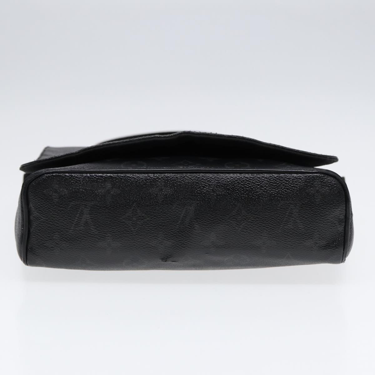 LOUIS VUITTON Monogram Eclipse District PM Shoulder Bag M45272 LV bs17527