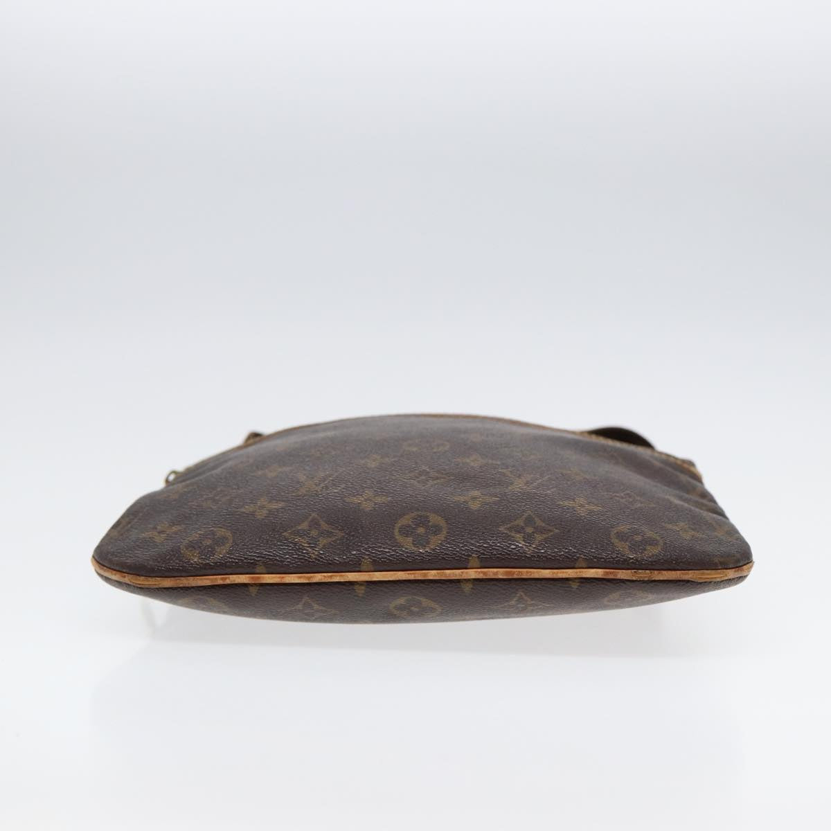 LOUIS VUITTON Monogram Pochette Bosphore Shoulder Bag M40044 LV bs17578