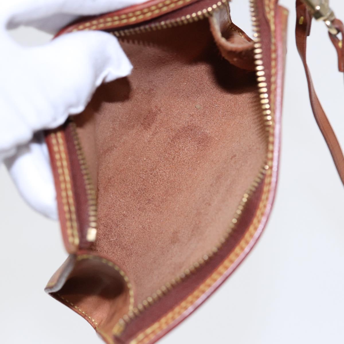 LOUIS VUITTON Nomad Cabas Ambre PM Pouch Leather Beige M92502 LV bs17677