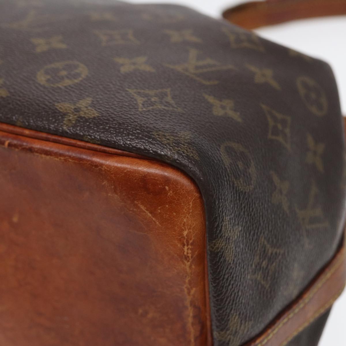 LOUIS VUITTON Monogram Petit Noe Shoulder Bag M42226 LV bs17742