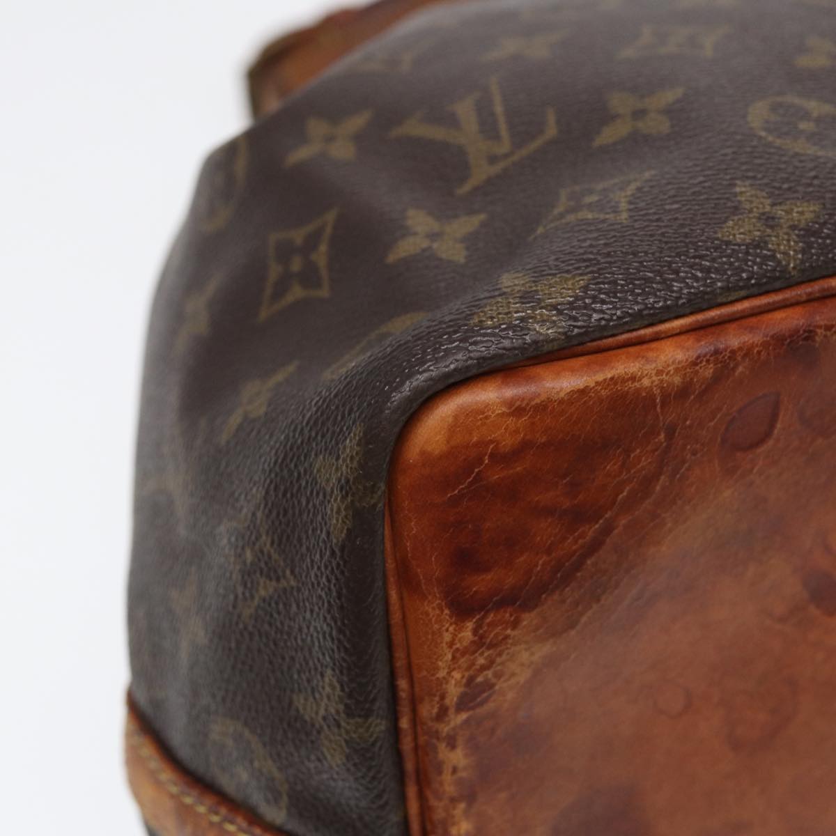 LOUIS VUITTON Monogram Petit Noe Shoulder Bag M42226 LV bs17742