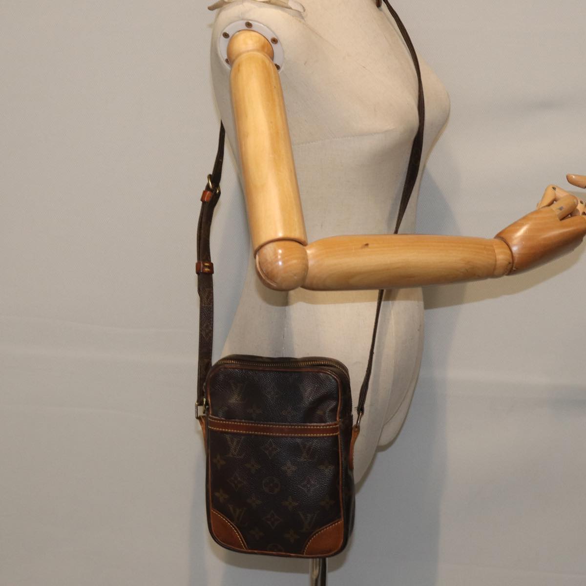 LOUIS VUITTON Monogram Danube Shoulder Bag M45266 LV bs17802
