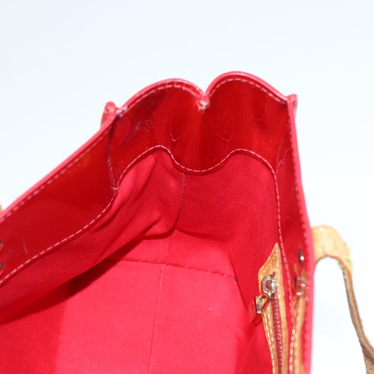 LOUIS VUITTON Monogram Vernis Reade PM Hand Bag Red Rouge M91088 LV bs17816