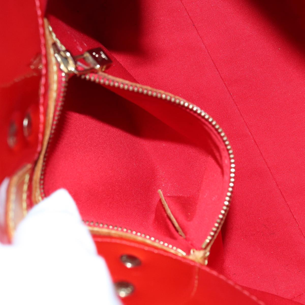 LOUIS VUITTON Monogram Vernis Reade PM Hand Bag Red Rouge M91088 LV bs17816
