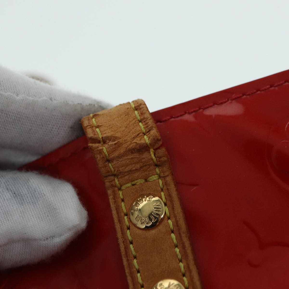 LOUIS VUITTON Monogram Vernis Reade PM Hand Bag Red Rouge M91088 LV bs17816