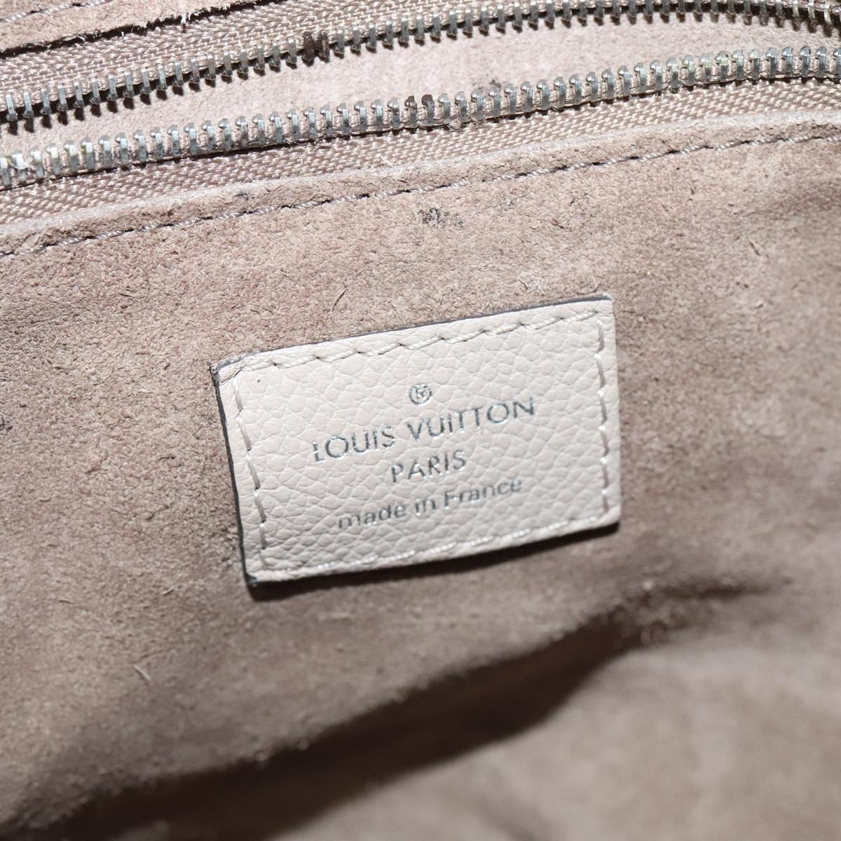 LOUIS VUITTON Parnacea Lockit MM Tote Bag Beige M94593 LV bs17840