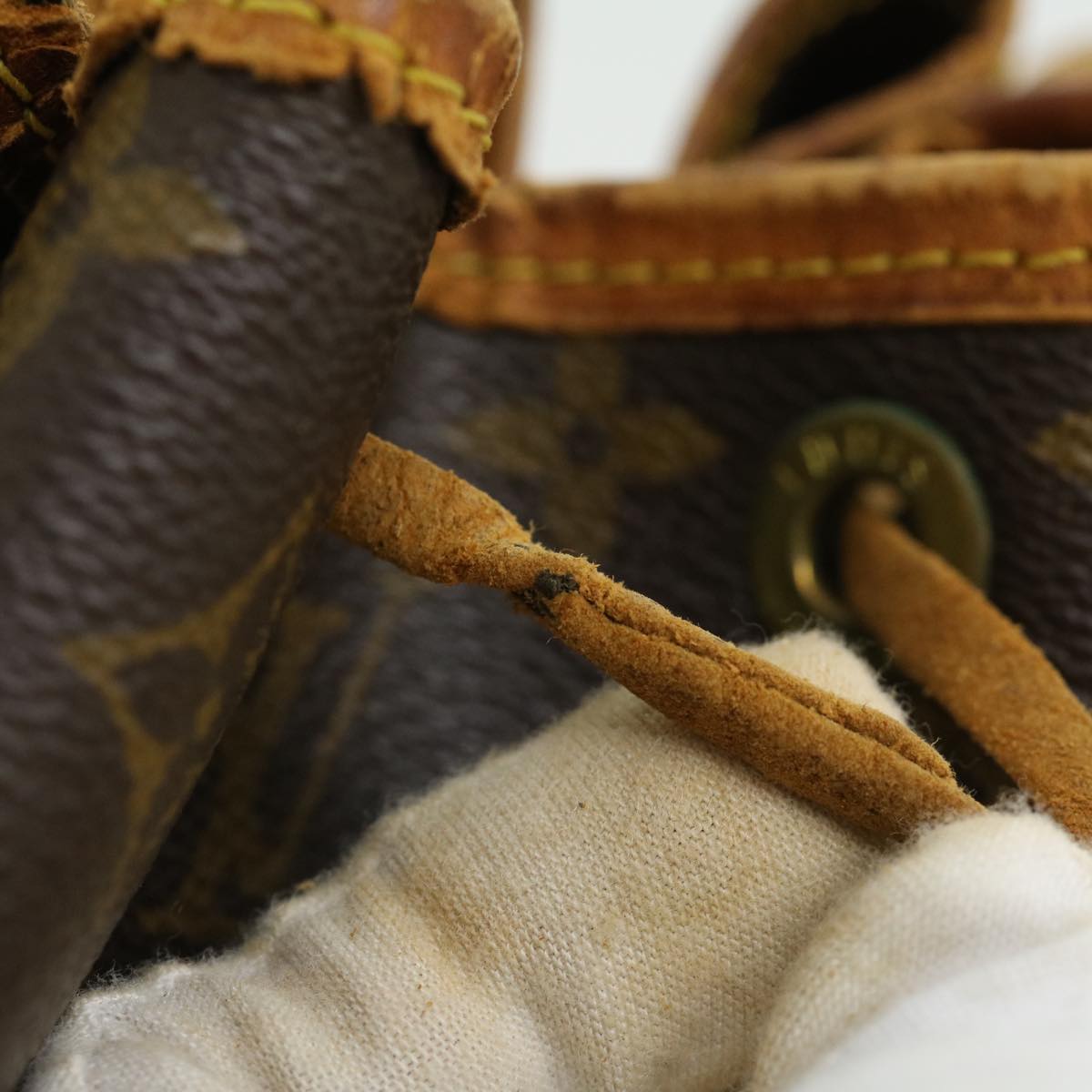 LOUIS VUITTON Monogram Petit Noe Shoulder Bag M42226 LV bs1837