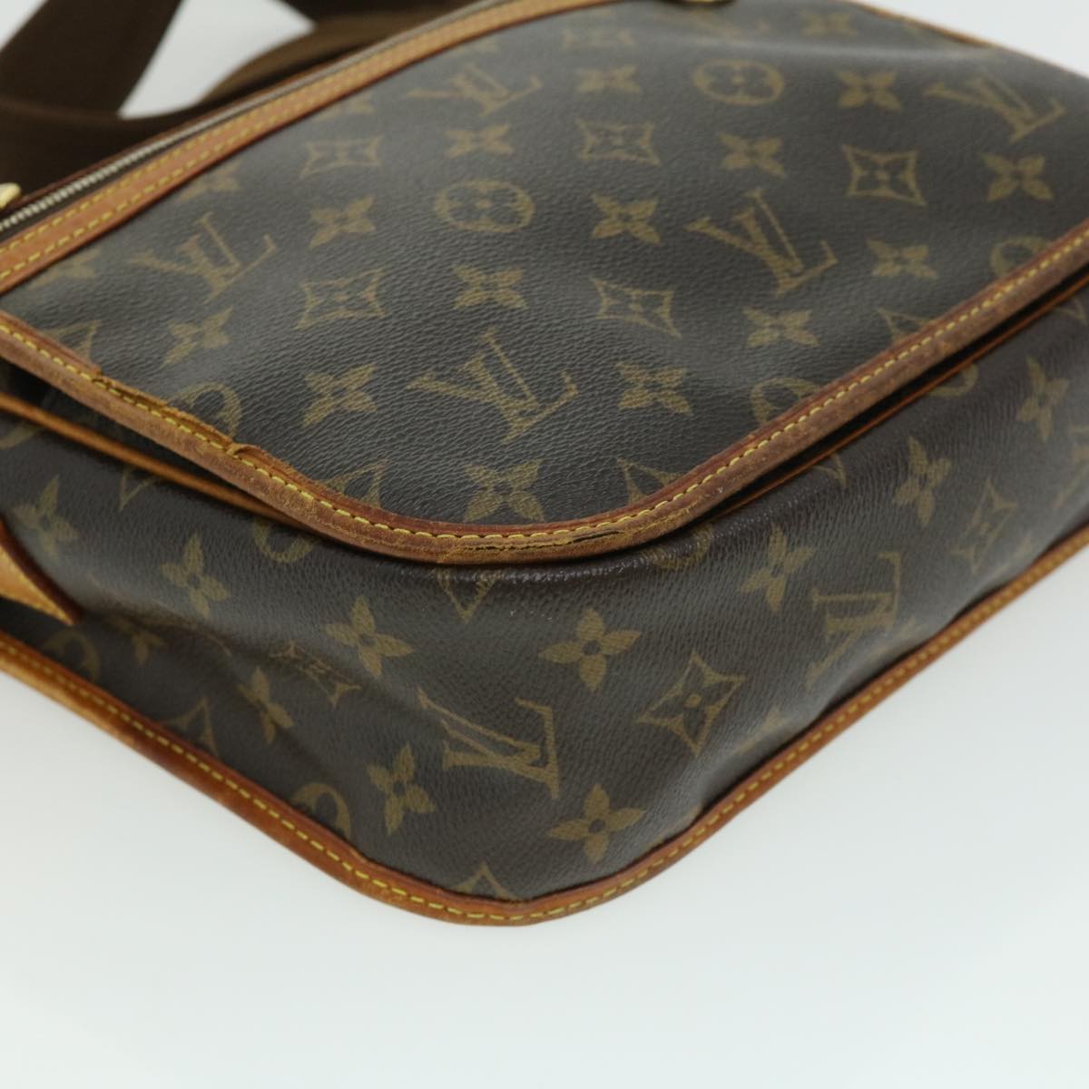 LOUIS VUITTON Monogram Messenger Bosphore PM Shoulder Bag M40106 LV bs1909