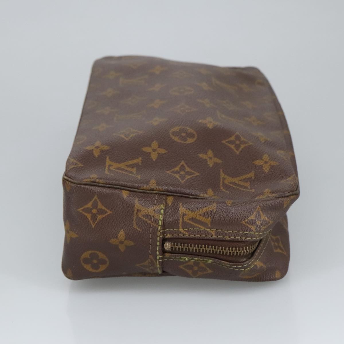 LOUIS VUITTON Monogram Trousse Toilette 28 Clutch Bag M47522 LV bs19554