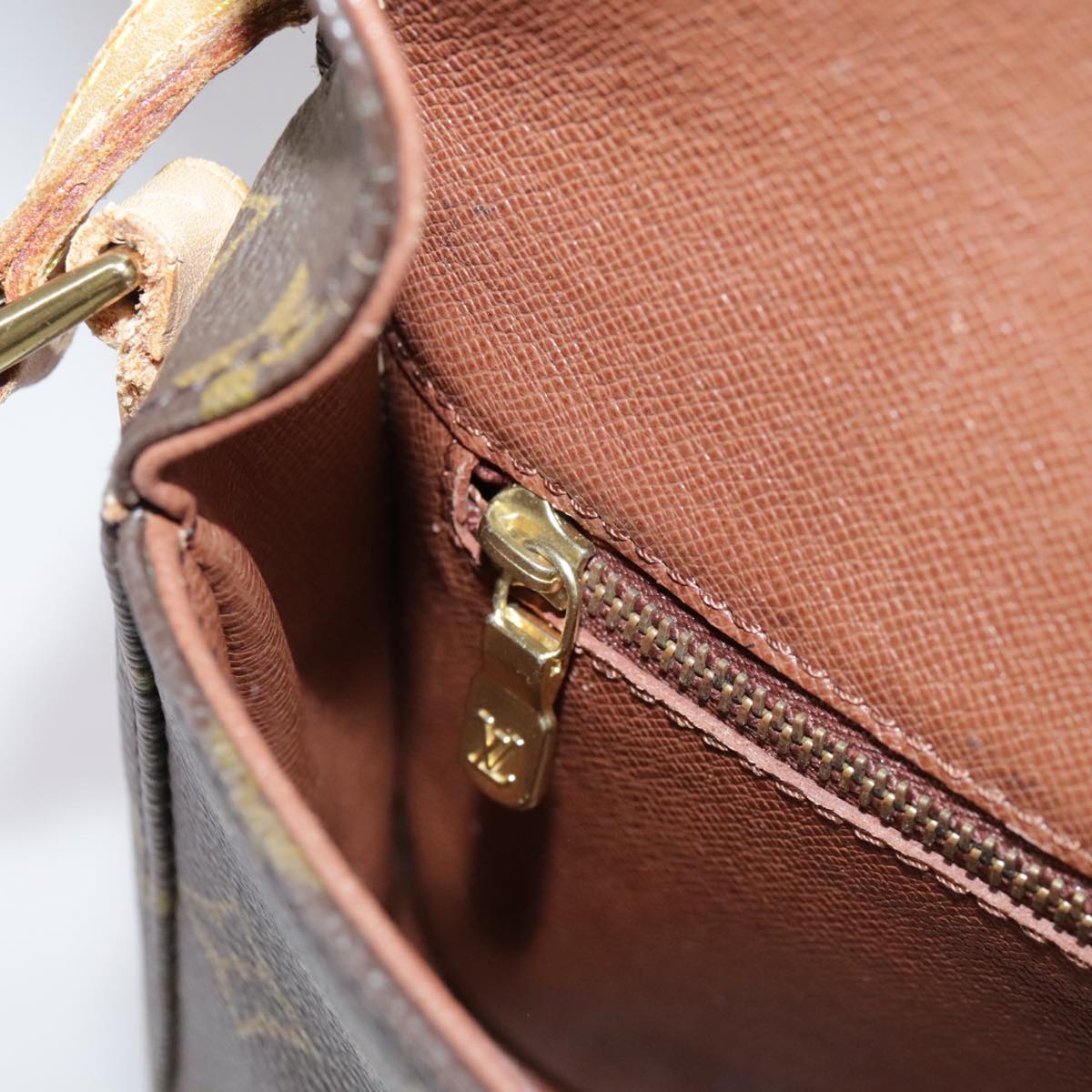 LOUIS VUITTON Monogram Saint Cloud MM Shoulder Bag M51243 LV bs21236