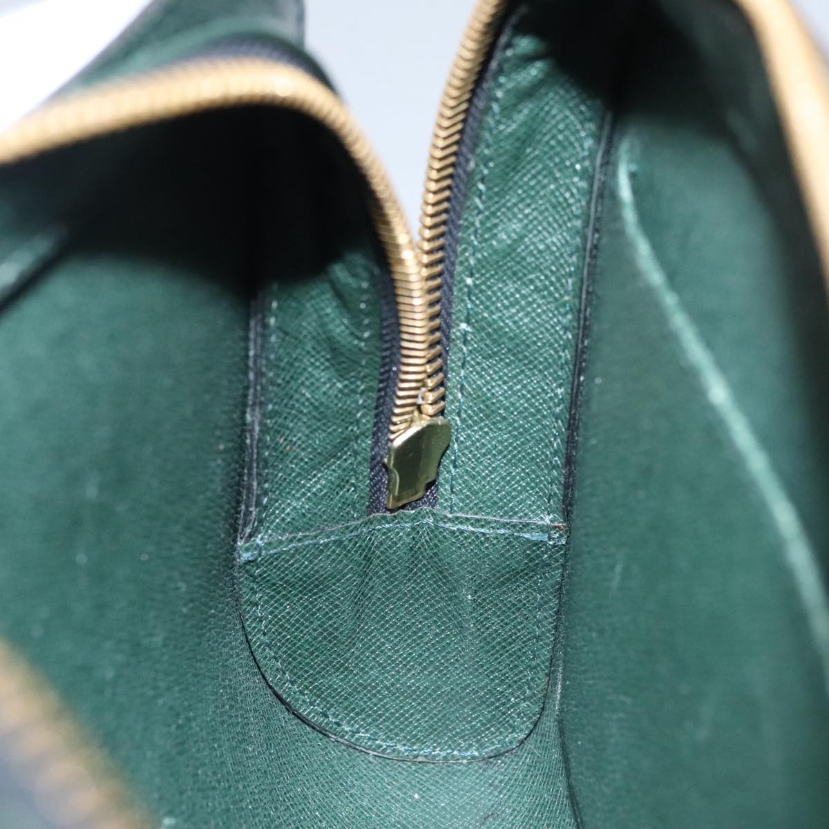 LOUIS VUITTON Taiga Baikal Clutch Bag Epicea M30184 LV bs21404