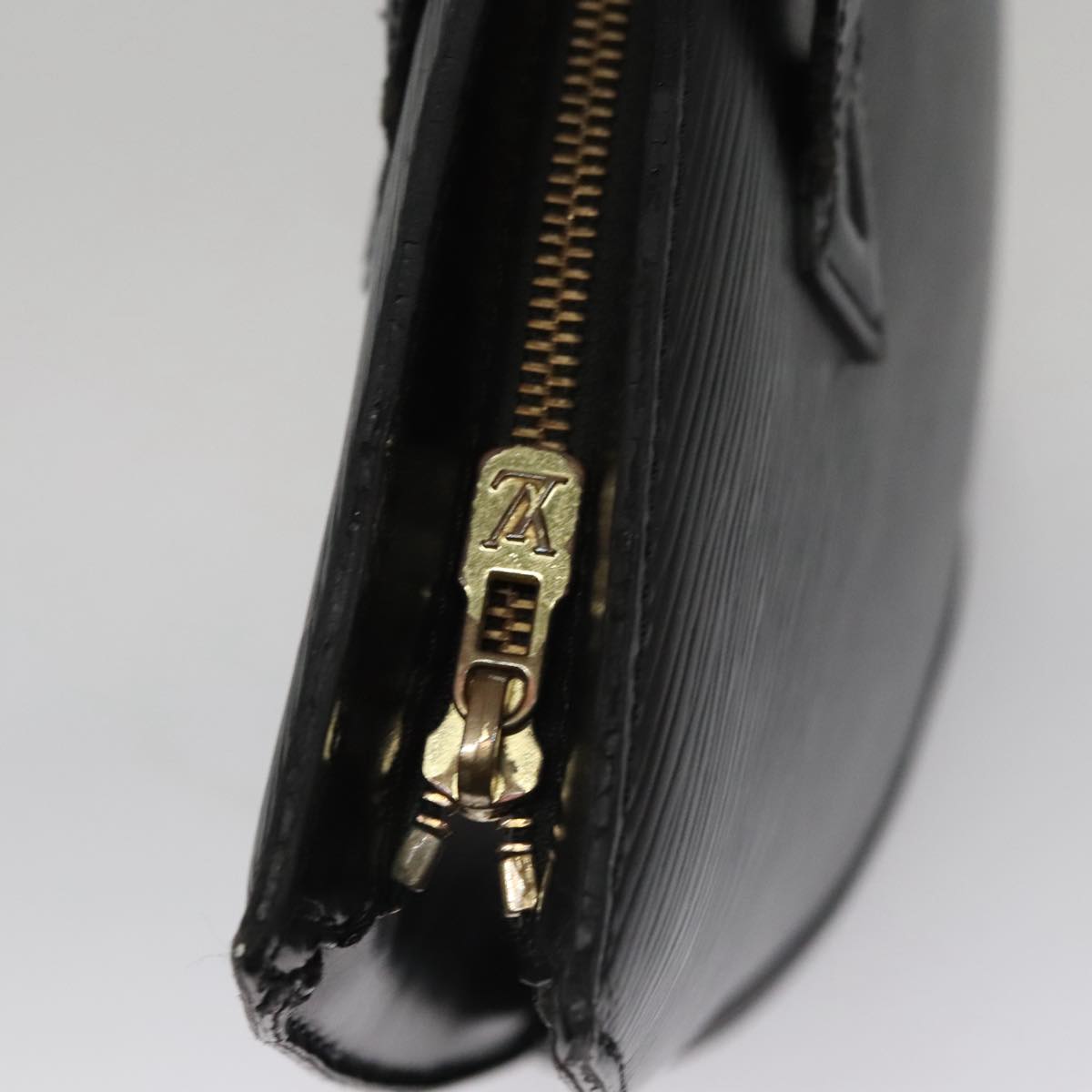 LOUIS VUITTON Epi Saint Jacques Hand Bag Black M52272 LV bs21479