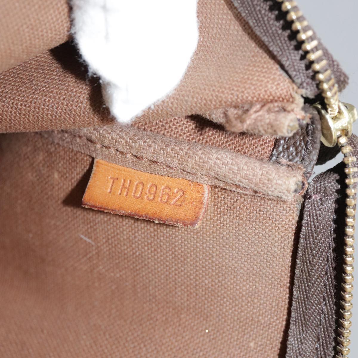 LOUIS VUITTON Monogram Pochette Accessoires Pouch M51980 LV bs21488