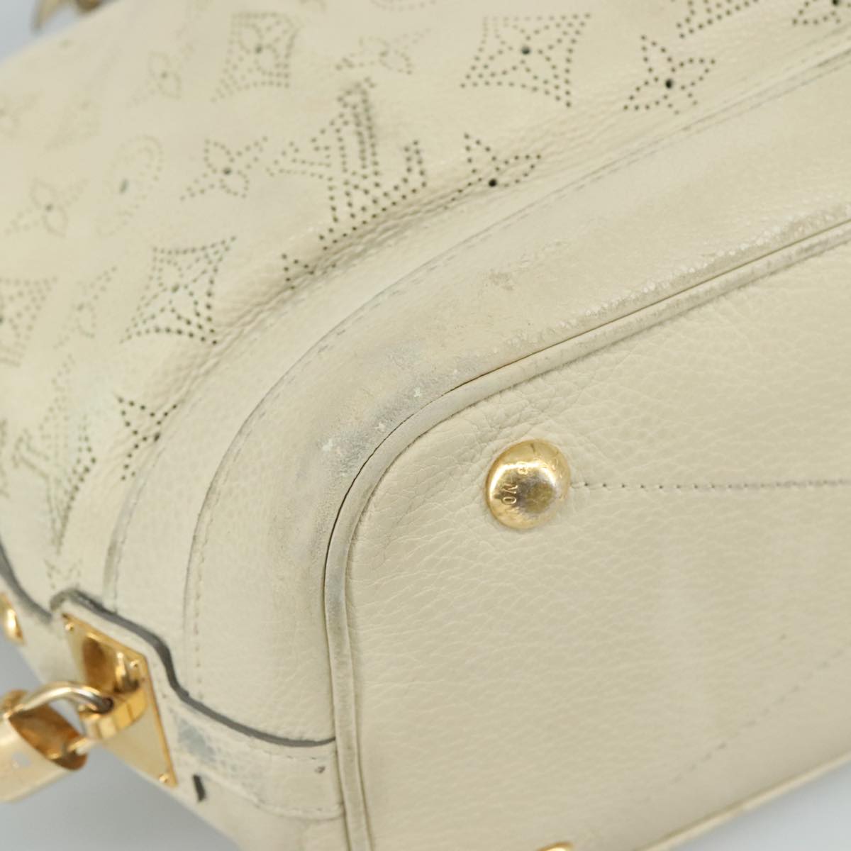 LOUIS VUITTON Monogram Mahina Stella PM Shoulder Bag Beige M93982 bs21519