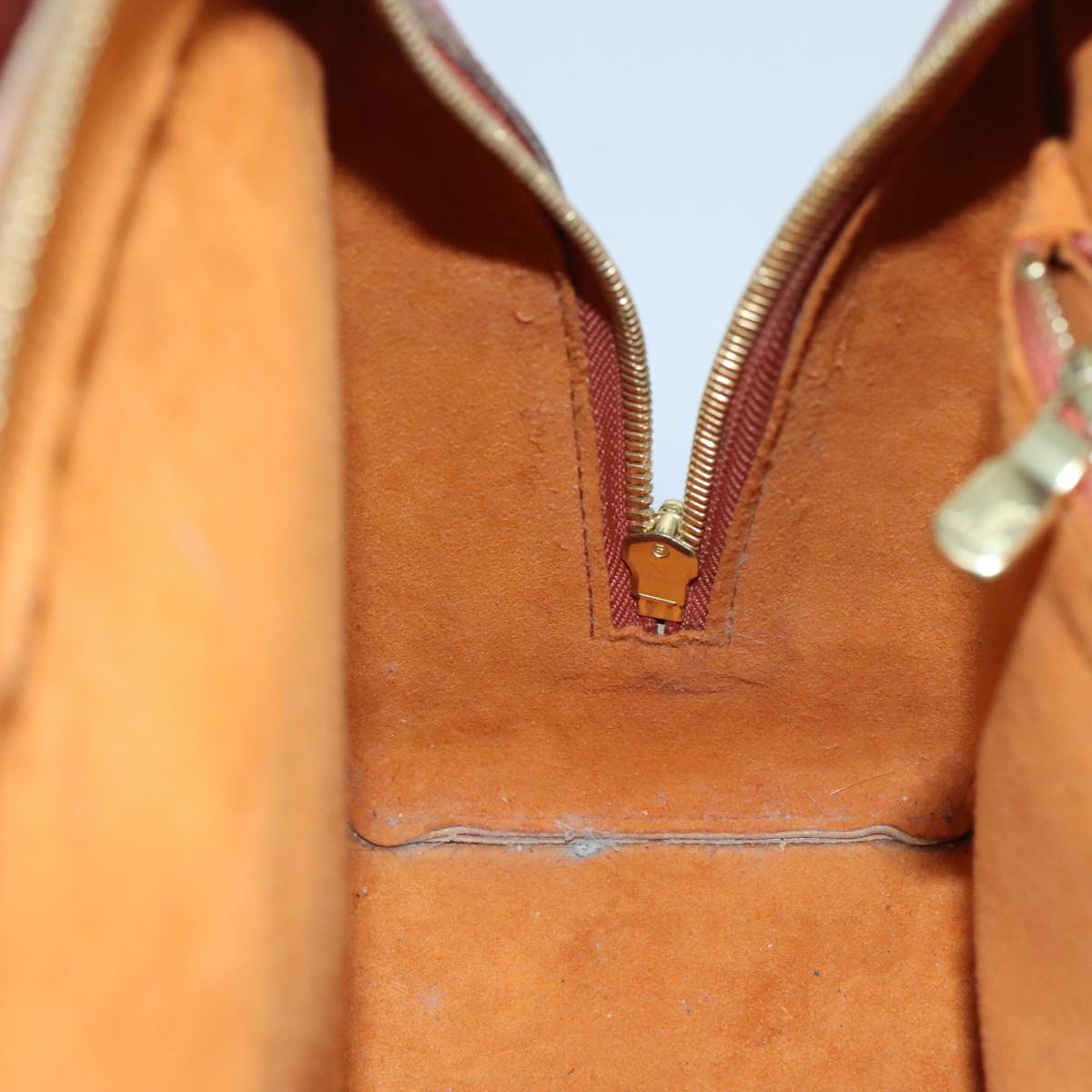 LOUIS VUITTON Epi Pont Neuf Hand Bag Brown M52053 LV bs21684