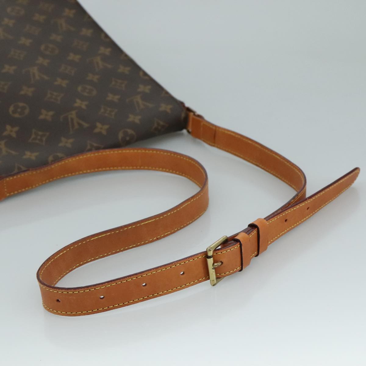LOUIS VUITTON Monogram Musette Shoulder Bag M51256 LV bs21710