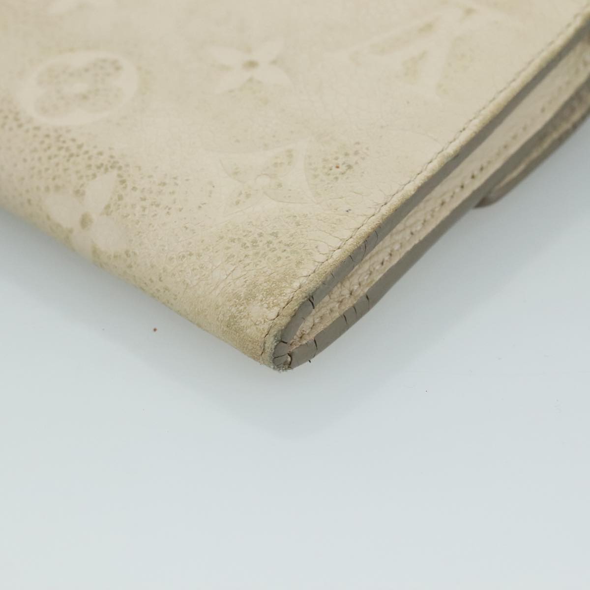 LOUIS VUITTON Empreinte Portefeuille Curieuse Wallet White M60301 bs21775