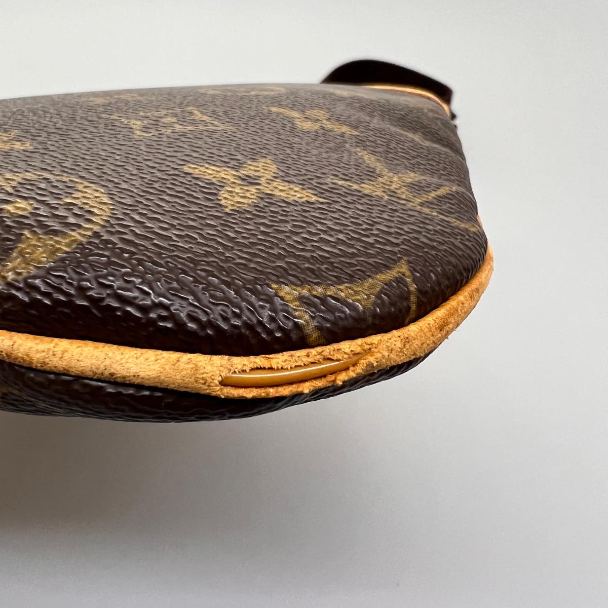 LOUIS VUITTON Monogram Pochette Bosphore Shoulder Bag M40044 LV bs2655