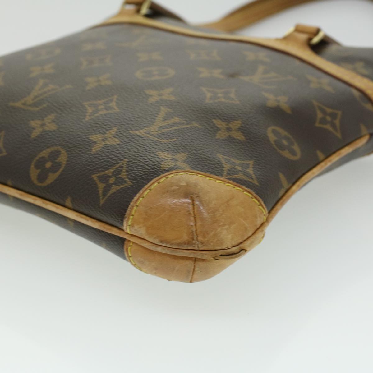 LOUIS VUITTON Monogram Coussin GM Shoulder Bag M51141 LV bs3099