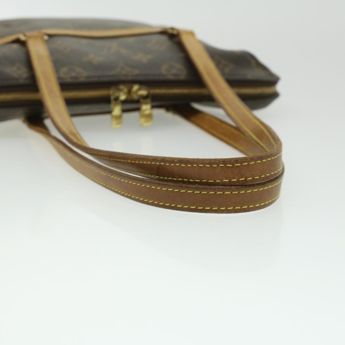 LOUIS VUITTON Monogram Coussin GM Shoulder Bag M51141 LV bs3099