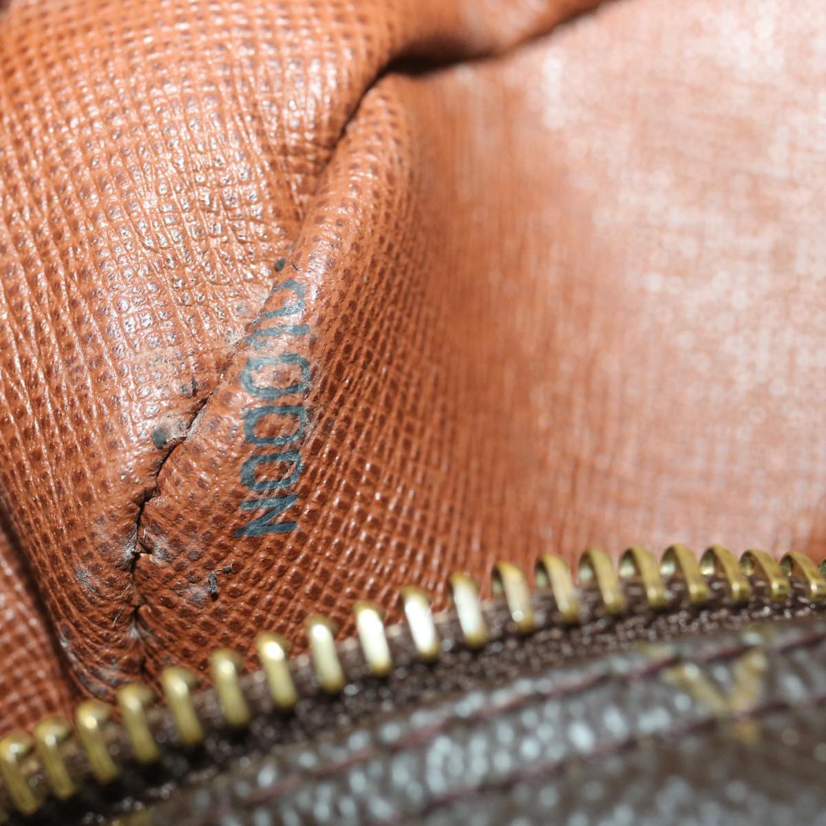 LOUIS VUITTON Monogram Nile Shoulder Bag M45244 LV bs3551