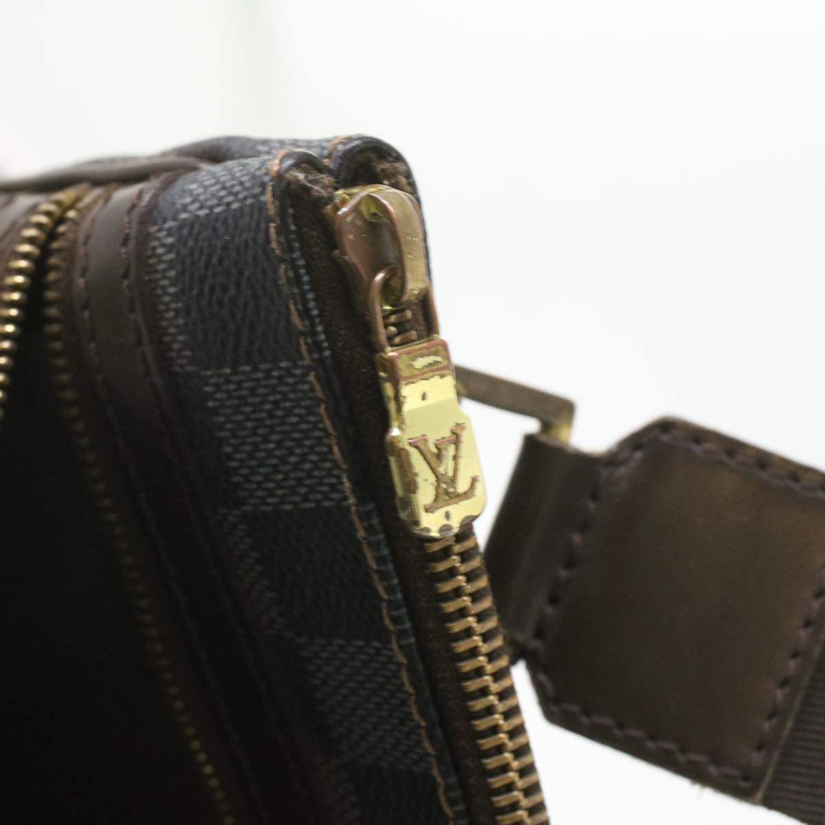 LOUIS VUITTON Damier Ebene Pochette Bosphore Shoulder Bag N51111 LV bs3896