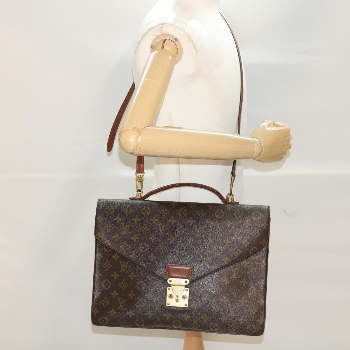 LOUIS VUITTON Monogram Porte Documents Bandouliere Bag 2way M53338 bs5892