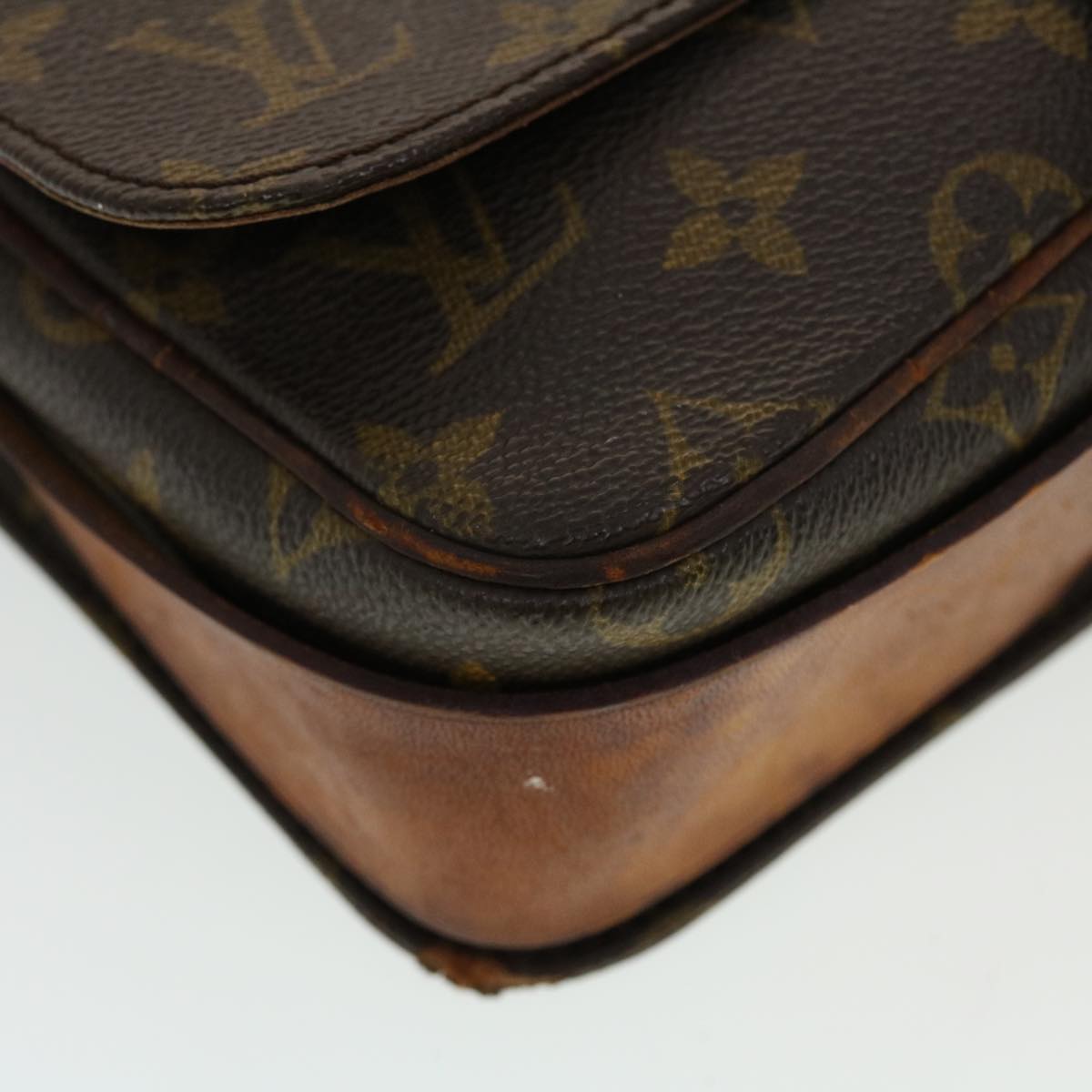 LOUIS VUITTON Monogram Cartouchiere MM Shoulder Bag M51253 LV bs5924