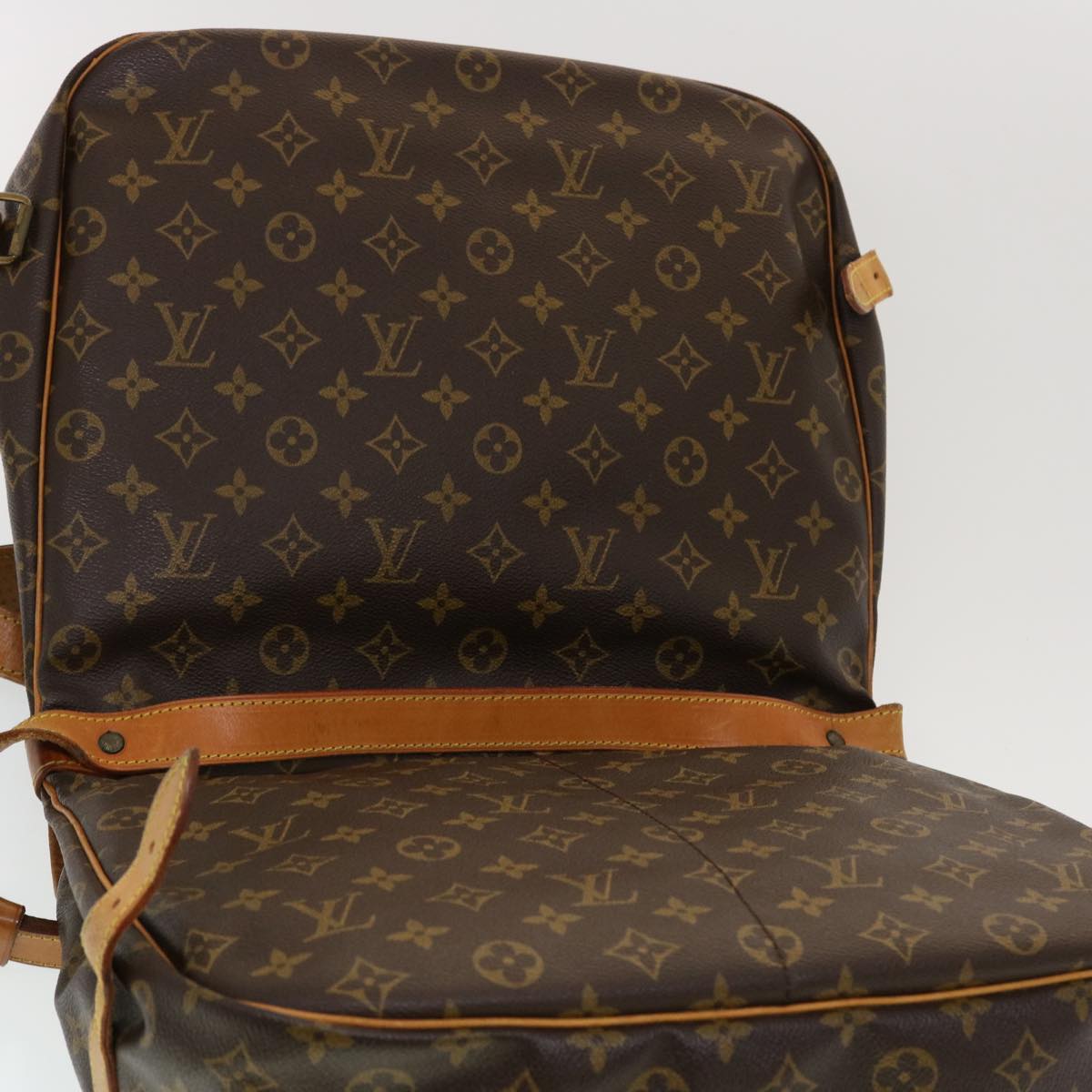 LOUIS VUITTON Monogram Saumur 35 Shoulder Bag M42254 LV bs5936