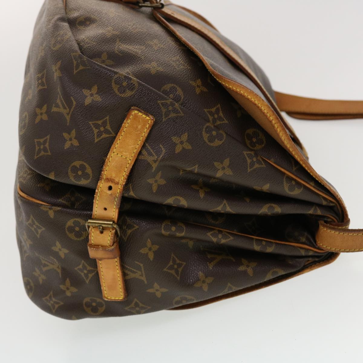 LOUIS VUITTON Monogram Saumur 35 Shoulder Bag M42254 LV bs5936