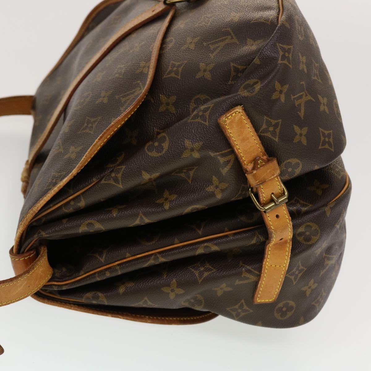 LOUIS VUITTON Monogram Saumur 35 Shoulder Bag M42254 LV bs5936