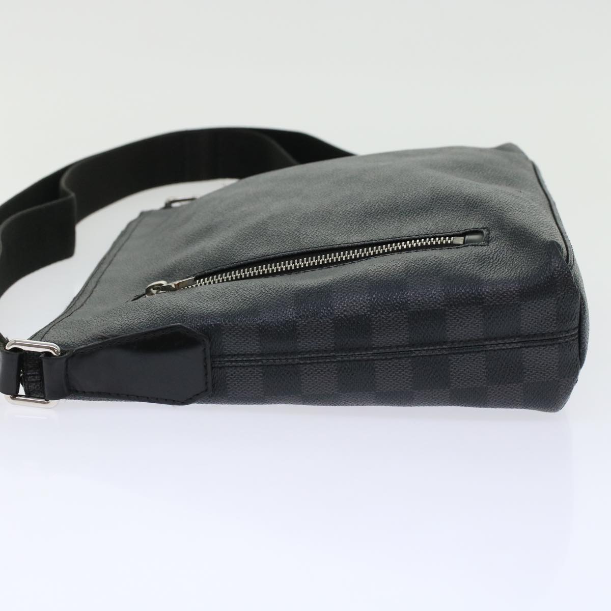 LOUIS VUITTON Damier Graphite Mick MM Shoulder Bag N41106 LV bs5938