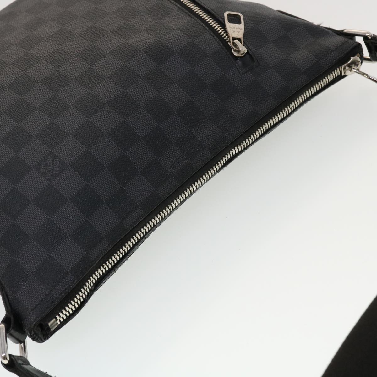 LOUIS VUITTON Damier Graphite Mick MM Shoulder Bag N41106 LV bs5938