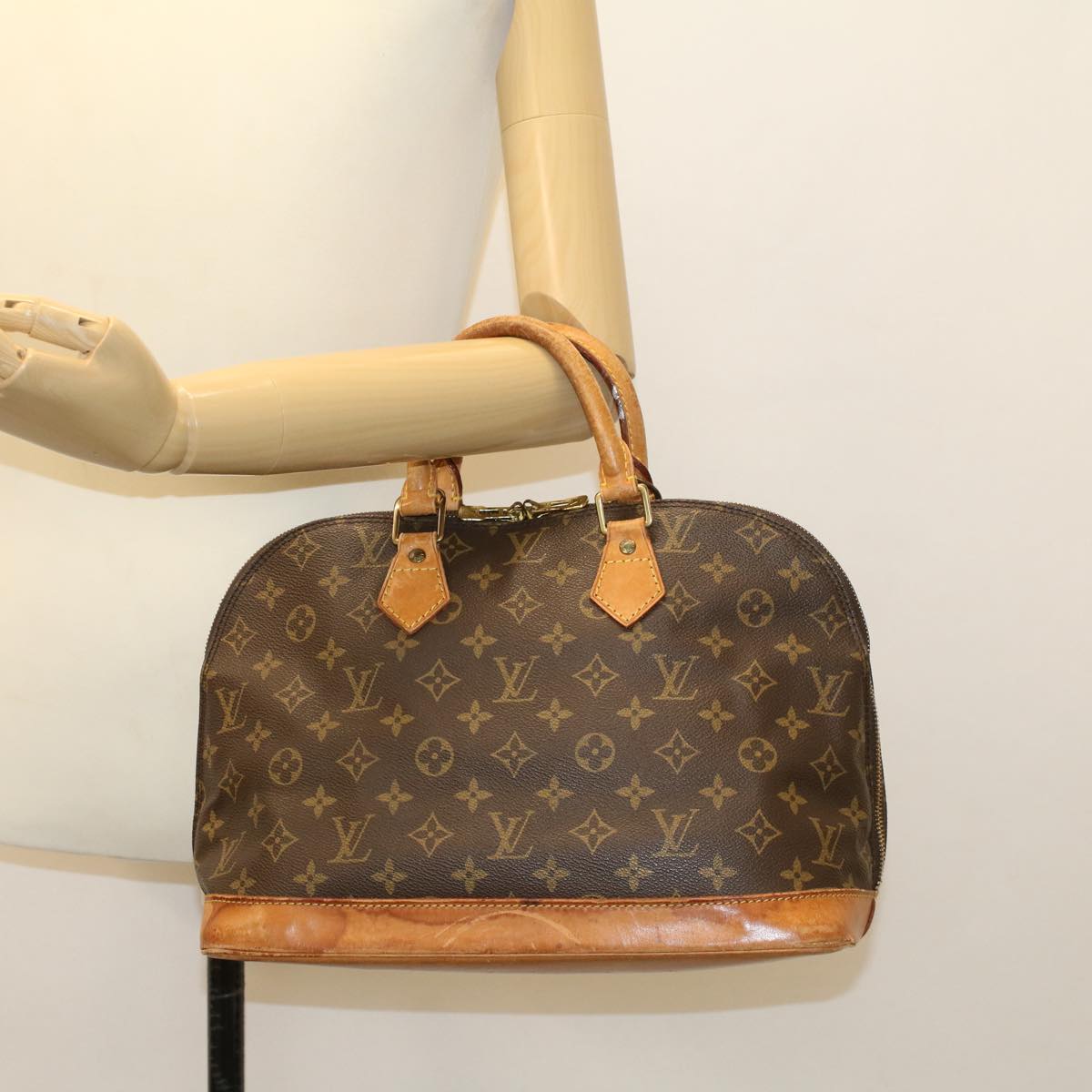 LOUIS VUITTON Monogram Alma Hand Bag M51130 LV bs6205