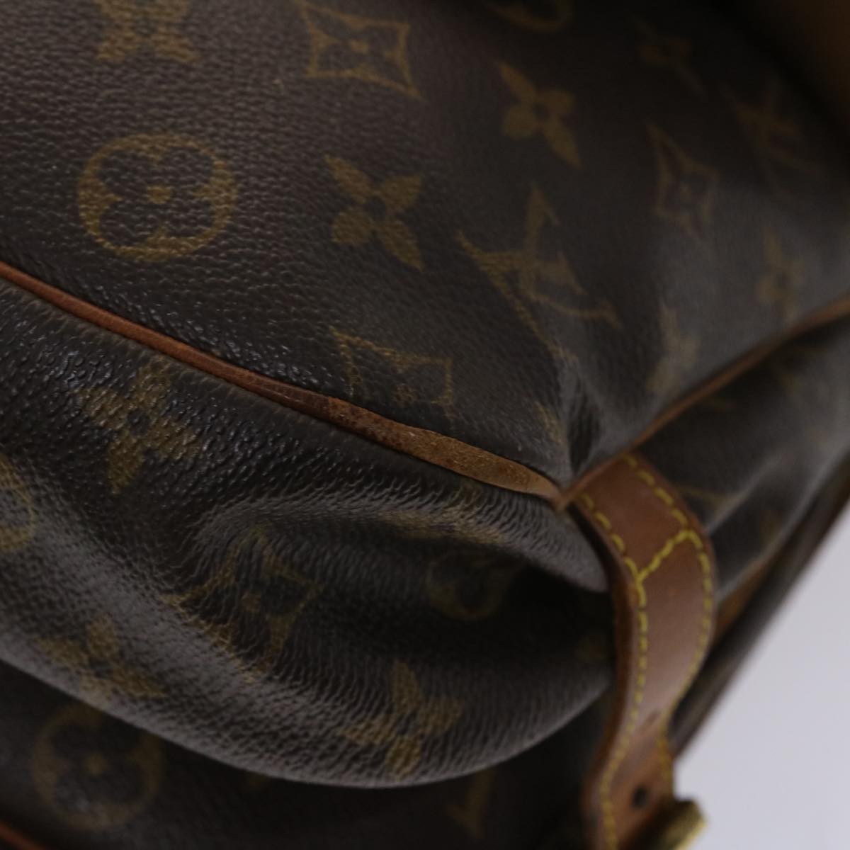 LOUIS VUITTON Monogram Saumur 30 Shoulder Bag M42256 LV bs6246