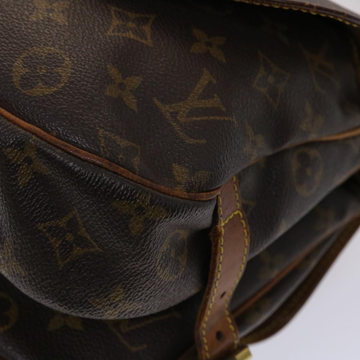 LOUIS VUITTON Monogram Saumur 30 Shoulder Bag M42256 LV bs6246
