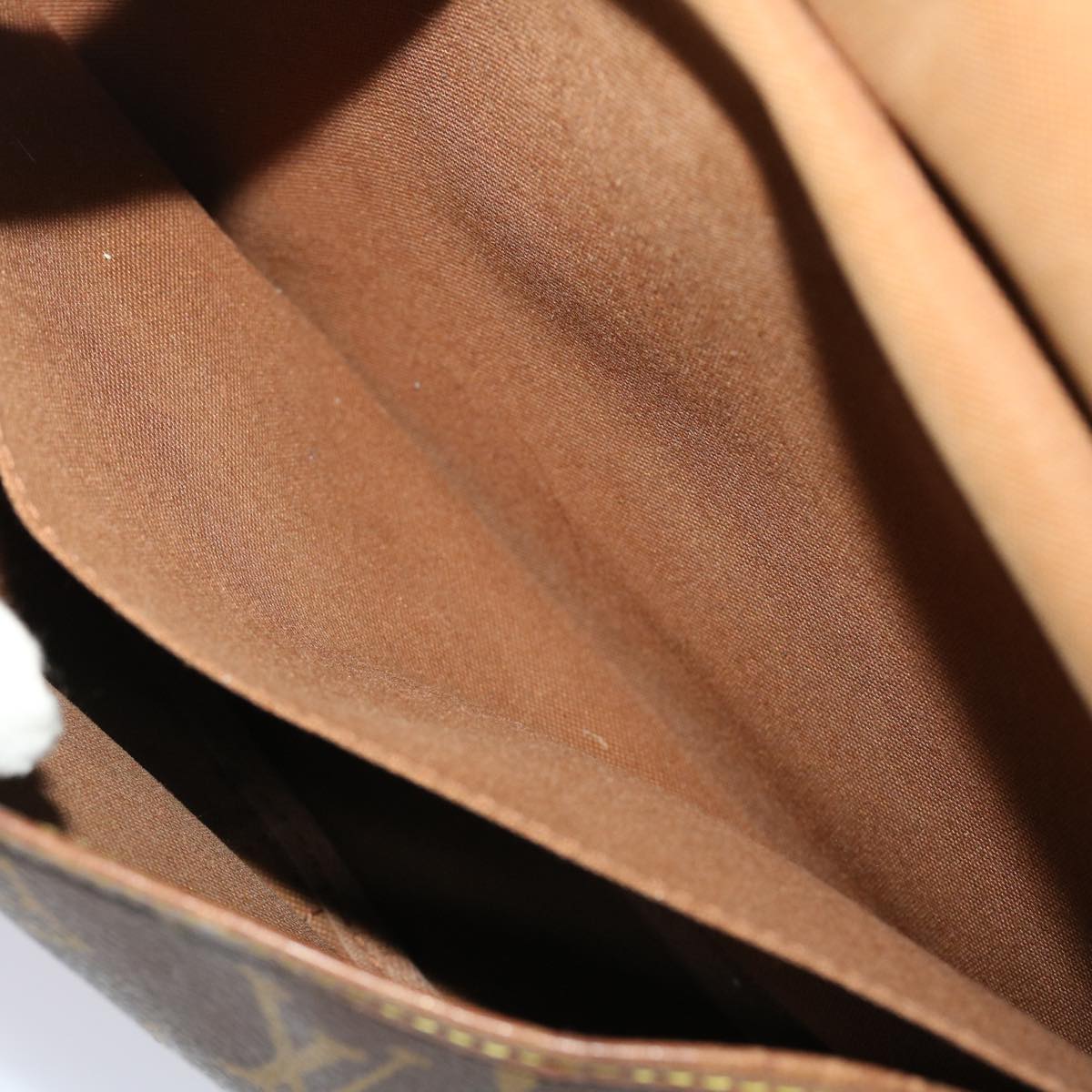 LOUIS VUITTON Monogram Saumur 30 Shoulder Bag M42256 LV bs6246
