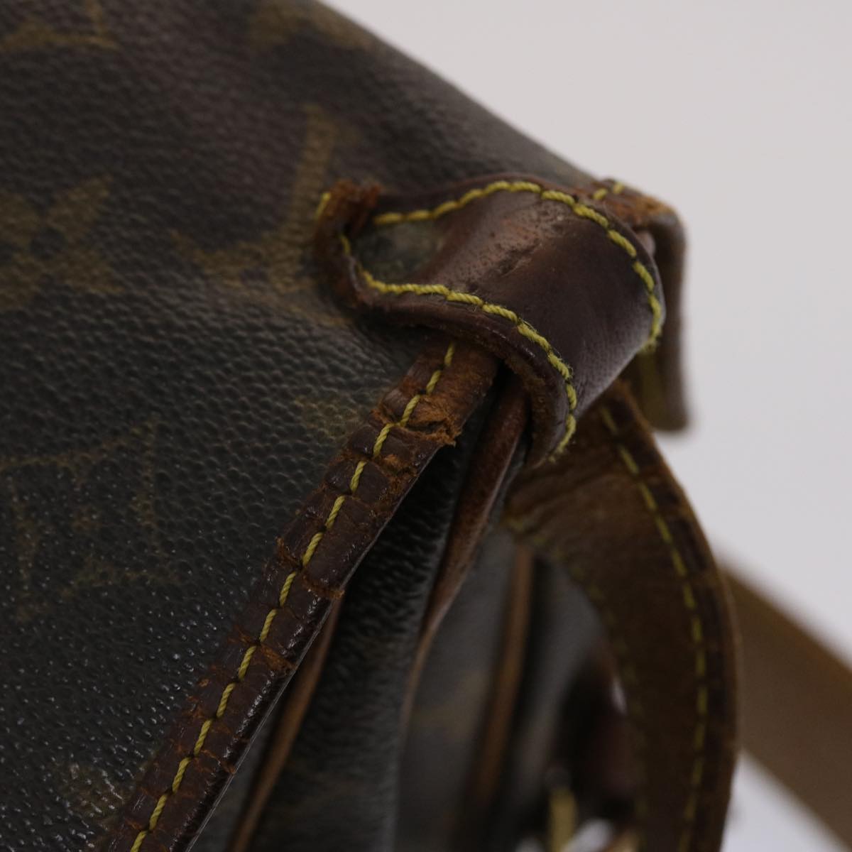 LOUIS VUITTON Monogram Saumur 30 Shoulder Bag M42256 LV bs6246