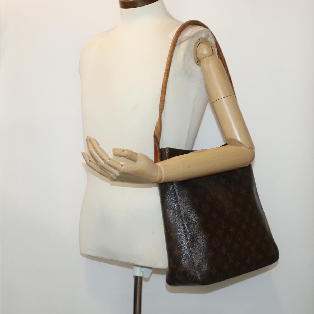 LOUIS VUITTON Monogram Looping GM Shoulder Bag M51145 LV bs6250
