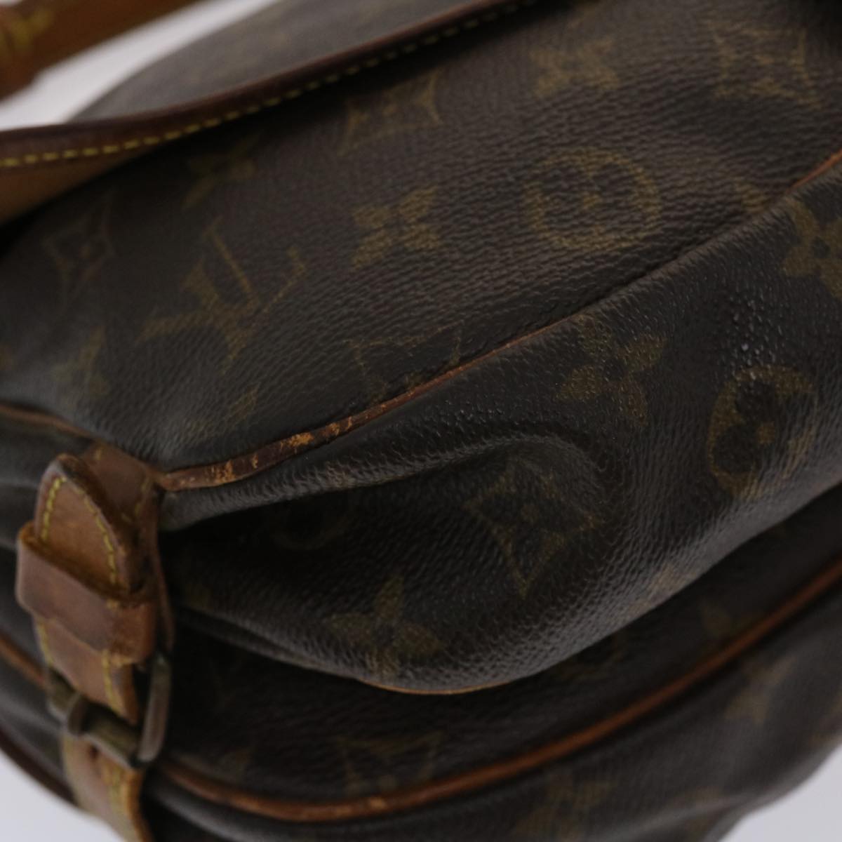 LOUIS VUITTON Monogram Saumur 30 Shoulder Bag M42256 LV bs6306